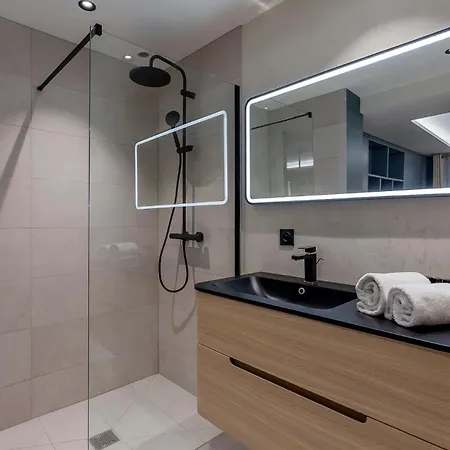 Balneo Sauna Pierre Corneille ! بيت الحب *