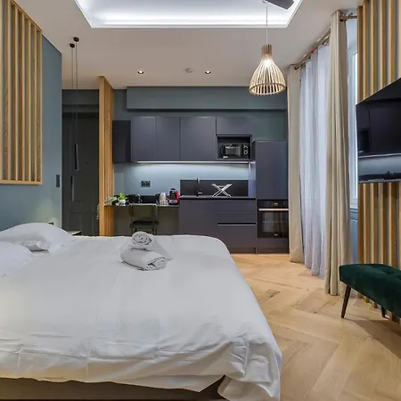 Balneo Sauna Pierre Corneille ! بيت الحب